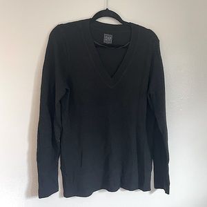 Medium Black Gap V-neck Sweater